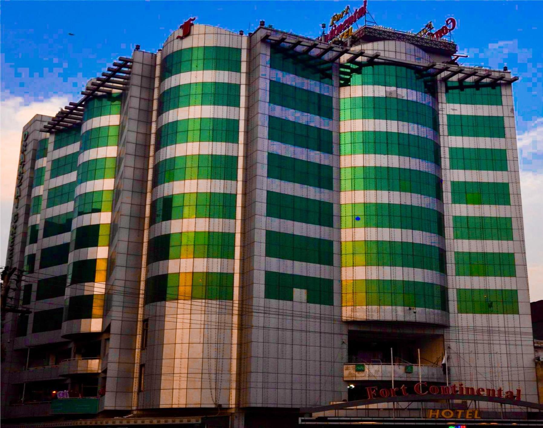 Fort Continental Hotel Pesavar Kültér fotó