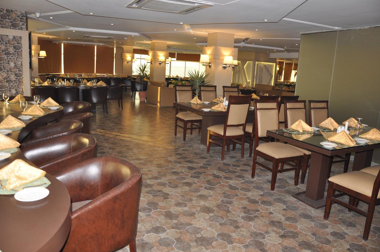 Fort Continental Hotel Pesavar Szoba fotó