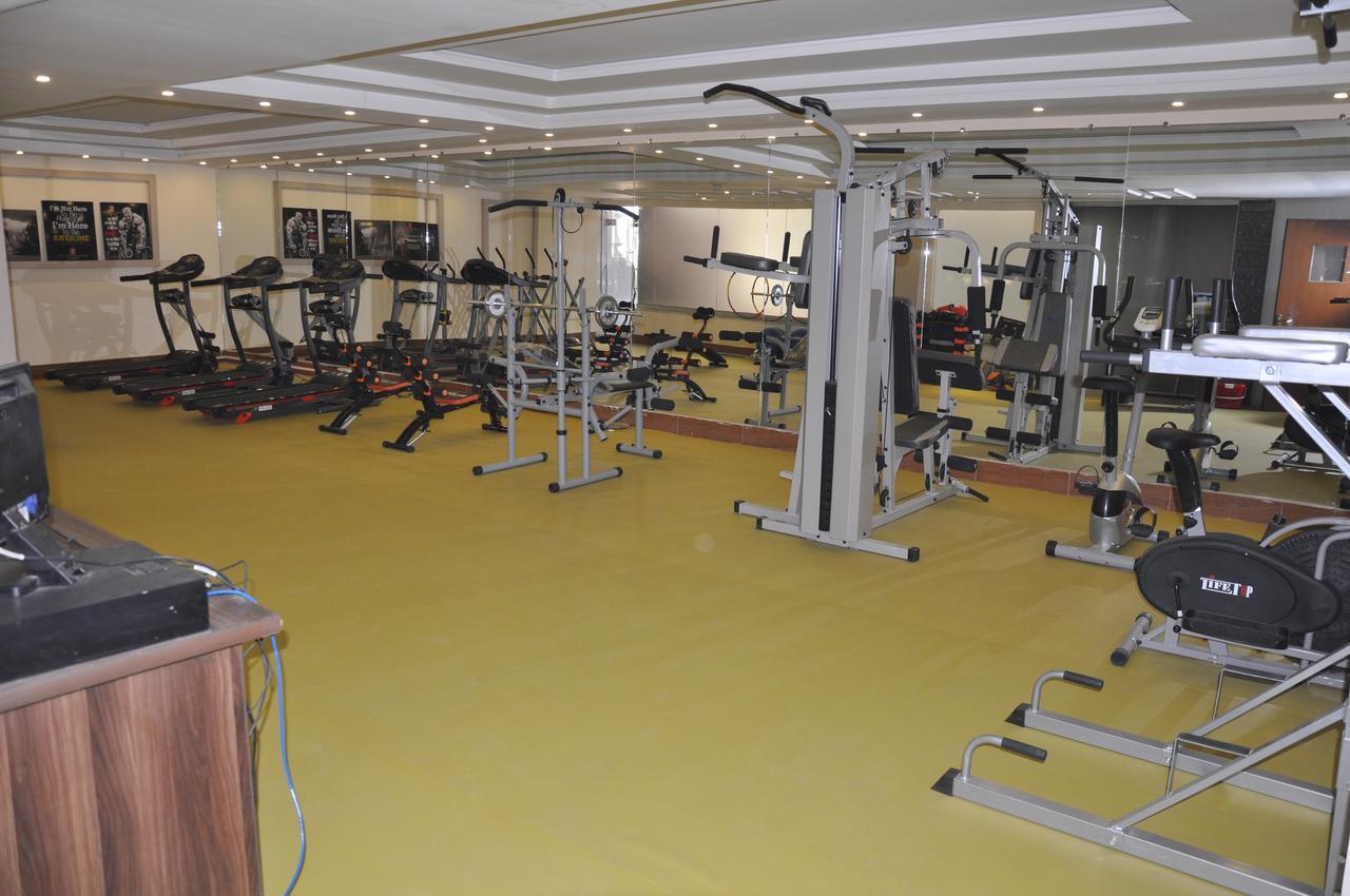 Fort Continental Hotel Pesavar Kültér fotó